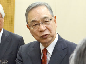 宮本雄二氏