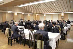 夕食会の様子