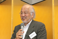 講師：藤本　隆宏氏<br />
（東京大学大学院経済学研究科教授/<br />
東京大学ものづくり経営研究センター　センター長）