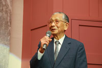 講師:諏訪 兼位氏(名古屋大学名誉教授・元日本福祉大学学長)