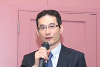 講師：露木　康浩氏<br />
（警察庁長官官房審議官（刑事局・犯罪収益対策担当））