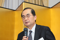 講師：吉川　洋氏（東京大学大学院経済学研究科教授）