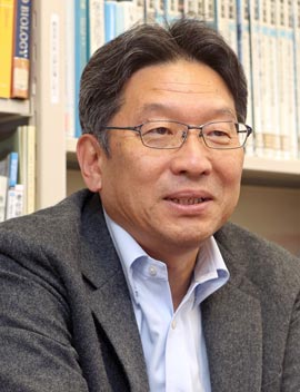 謎多きクマの生態と人との共存